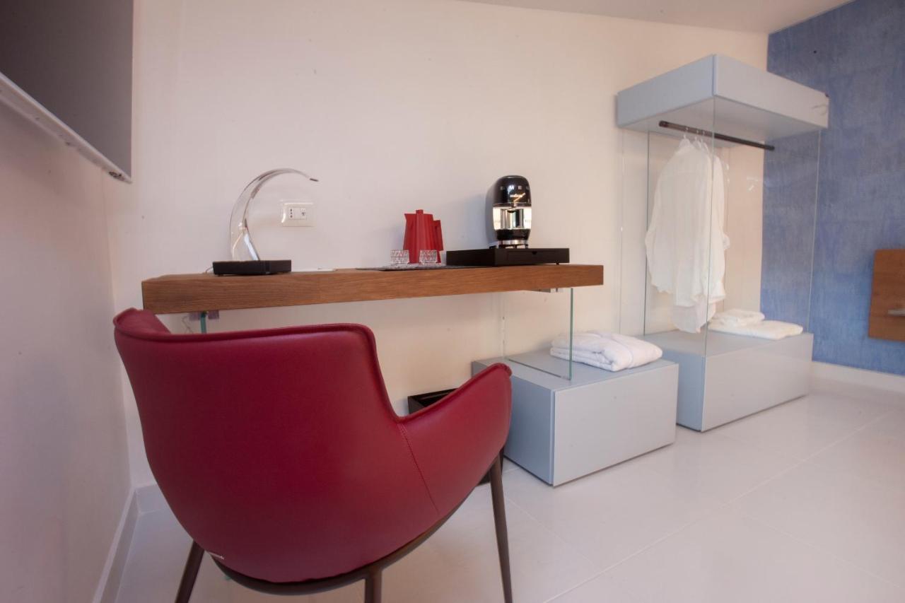 Aquamaris Design Suite & Spa Paestum Eksteriør billede