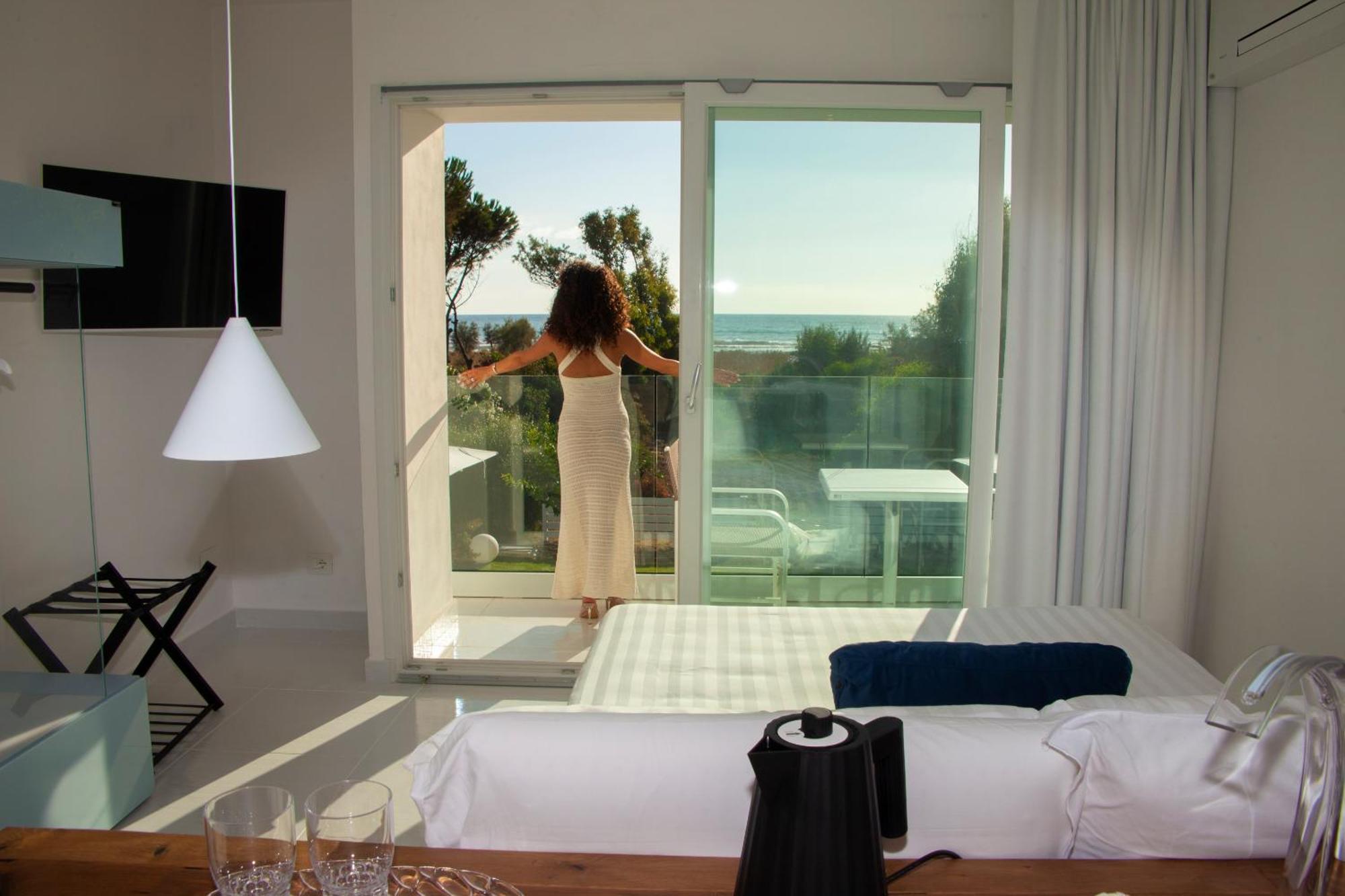 Aquamaris Design Suite & Spa Paestum Eksteriør billede