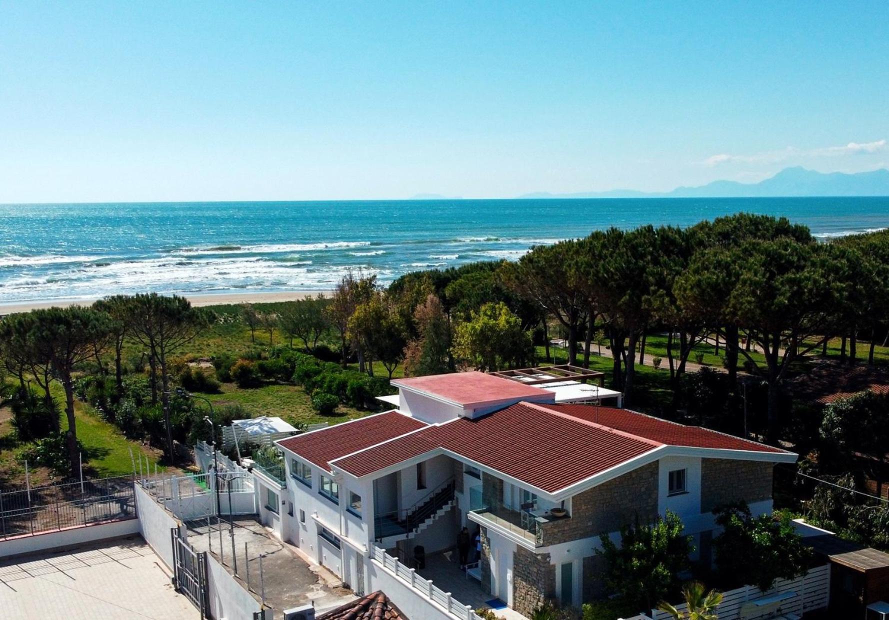 Aquamaris Design Suite & Spa Paestum Eksteriør billede