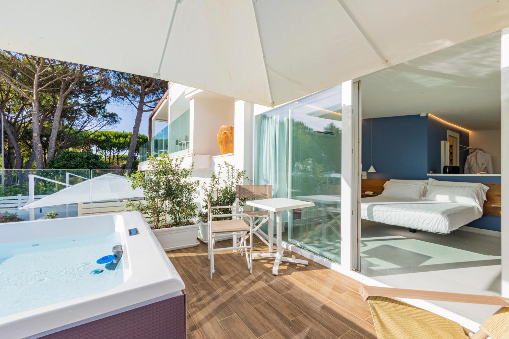 Aquamaris Design Suite & Spa Paestum Eksteriør billede